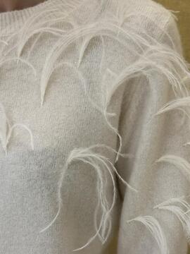 Jersey Kaos Plumas Blanco para Mujer