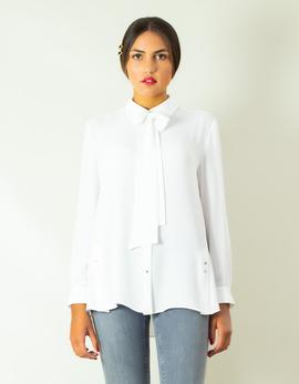Camisa Oky Blanca con Lazada de Gasa Blanca para Mujer