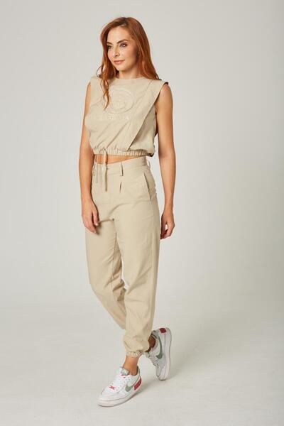 Jogger camel mujer outlet