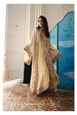 Bata Wedding Cruda
