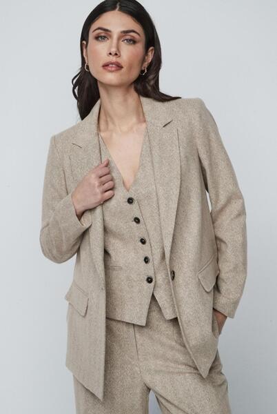 Gallery a09132 018exaly