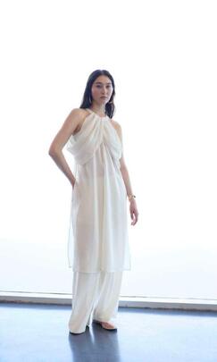 Top Elleh Escote Halter Crudo