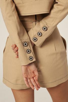 Chaqueta Masavi Corta Sarga Tropical Beige para Mujer