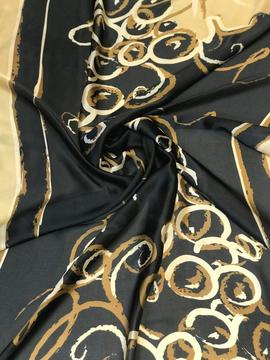 Pañuelo Estampado Negro y Beige para Mujer