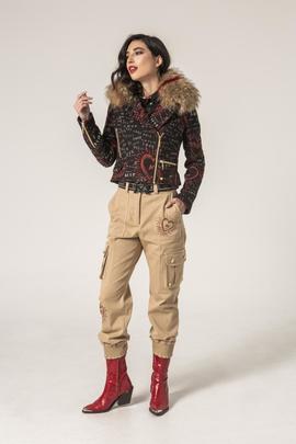 Pantalón Masavi Cargo Corazones Camel para Mujer