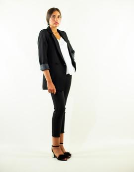 Blaiser Nakuro oversize negra para mujer