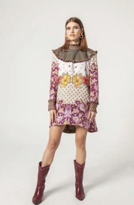 Vestido Masavi Canesú Poli Eco Khaki Flores Rosa para Mujer